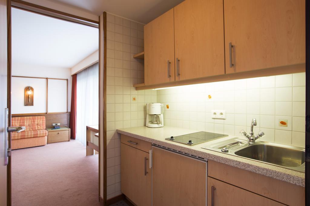 Apartmenthaus Brixen & Haus Central Brixen im Thale Quarto foto